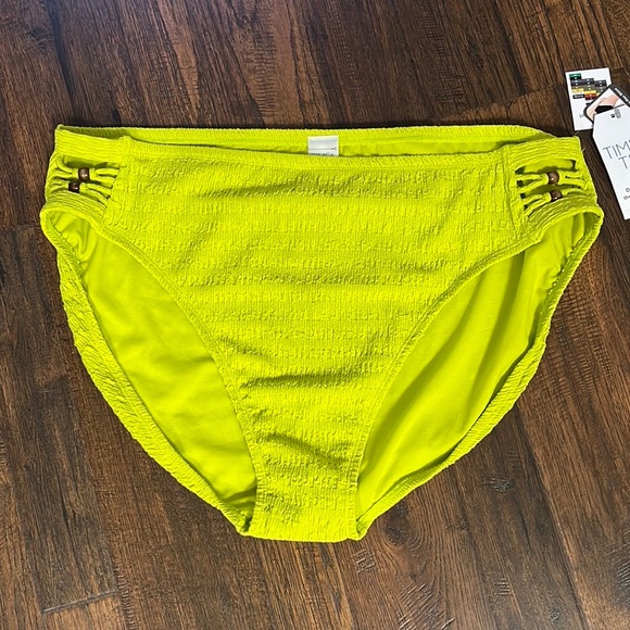 Time and True Crinkle BikiniBottoms with Bead Accent Size 3X - Picture 6 of 8